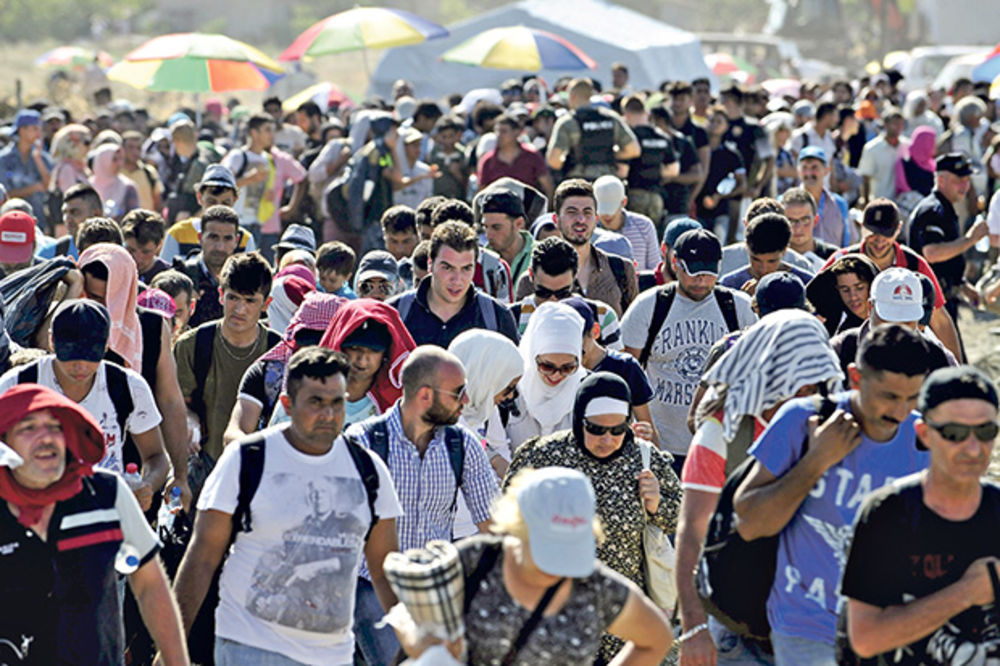 NELJUDSKI: Mađari nam vraćaju 49.500 migranata!