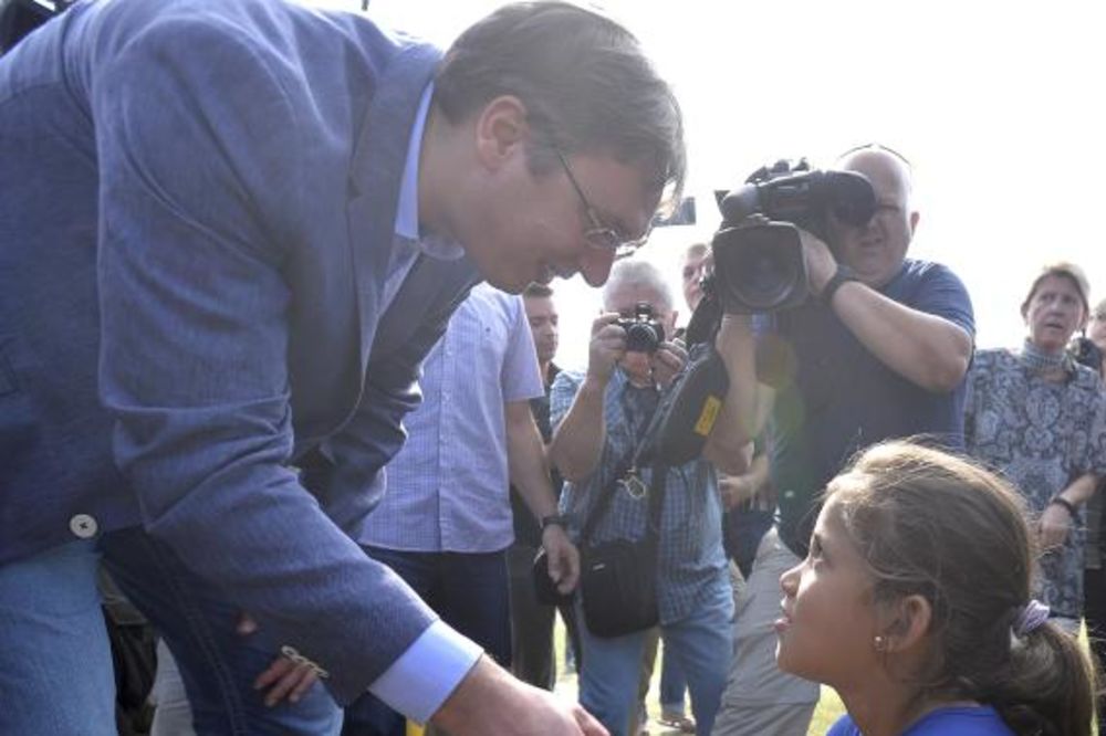 Vučić: Nastavićemo da prihvatamo migrante, ne znam što je to Hrvatskoj problem