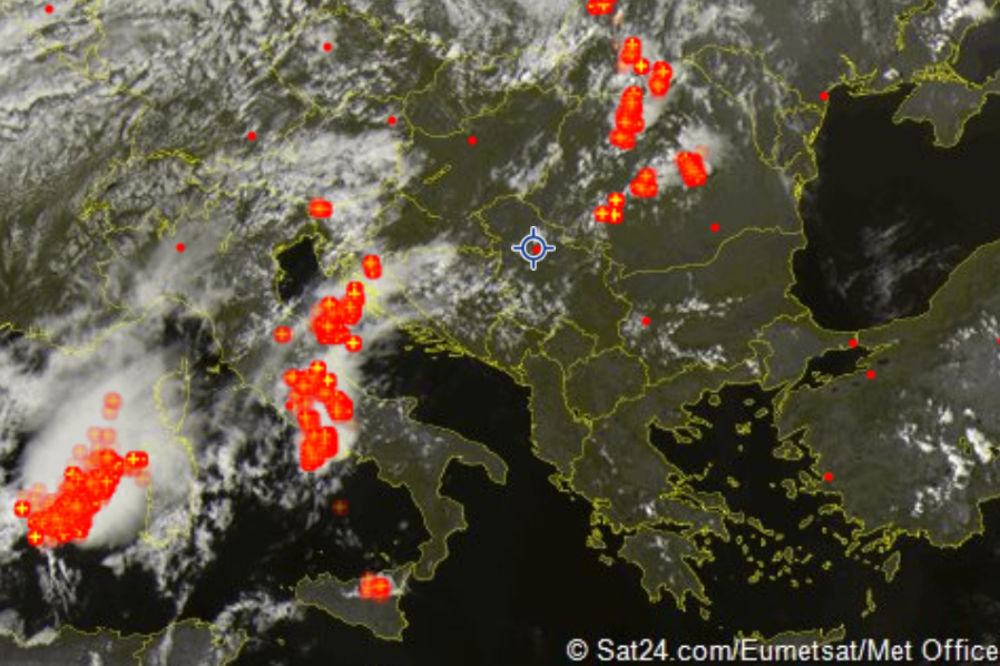 ZAHLAĐENJE NAM STIŽE IZ HRVATSKE: Nevreme sa grmljavinom večeras i u Srbiji!