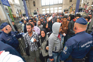 IZBEGLICE UGROŽENE: Austrijski sud smatra da je Mađarska nebezbedna za izbeglice