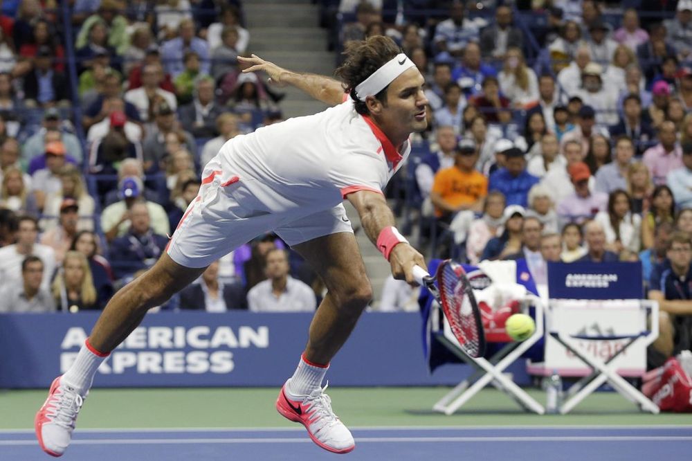 SENZACIJA U ŠANGAJU: Federer ispao od 70. tenisera sveta!