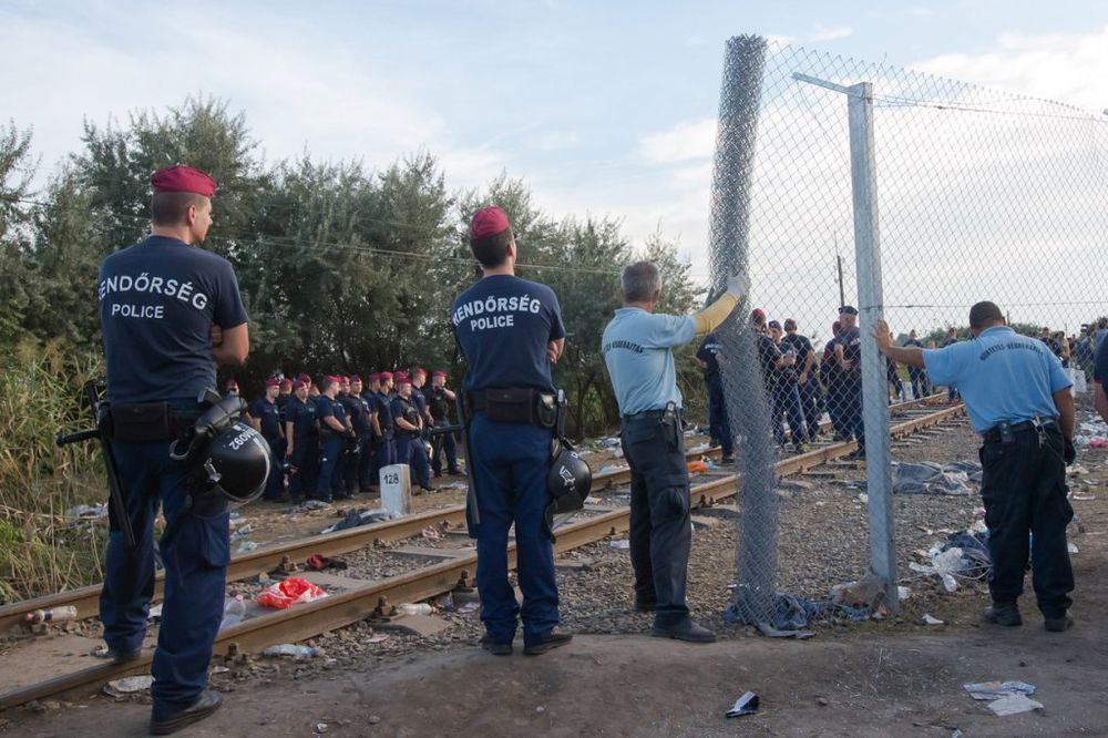 JEFTINA RADNA SNAGA: Orbanov zid grade zatvorenici, vojnici i nezaposleni