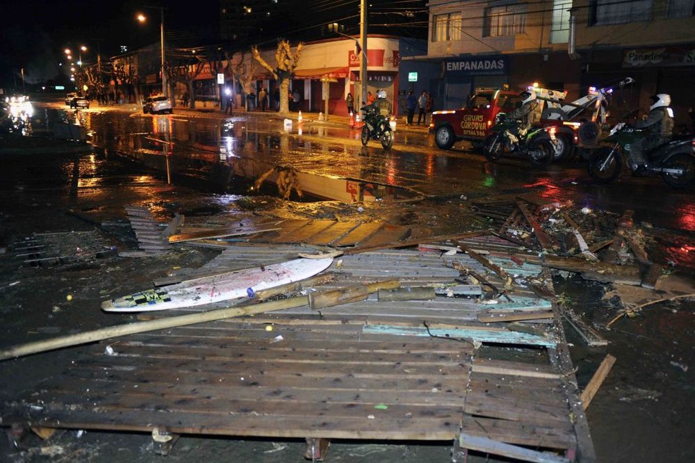 SNAŽAN ZEMLJOTRES U ČILEU: Petoro poginulo, milion evakuisanih