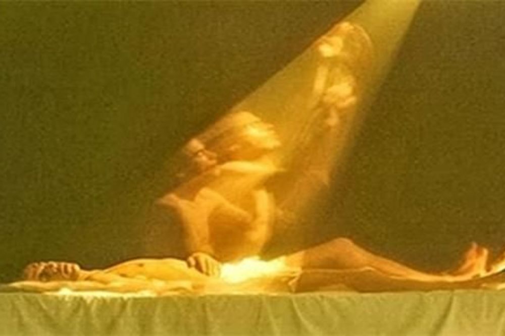 (FOTO I VIDEO) RUSKI NAUČNIK TVRDI: Uspeo je da fotografiše trenutak kada duša napušta telo!