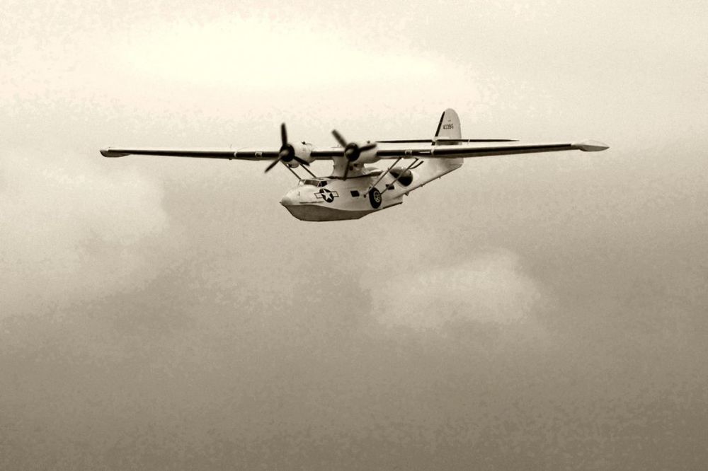 KATALINA LEŽALA NA DNU OKEANA: Pronađena olupina letelice iz Drugog svetskog rata