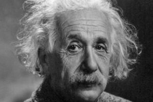REKORD: Ajnštajnovo pismo prodato na aukciji za 2,9 miliona dolara