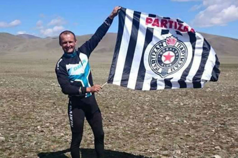 ALBANCI GA NAZVALI PROVOKATOROM: Poznati navijač Partizana krenuo za Elbasan biciklom, ali morao da se vrati zbog pretnji