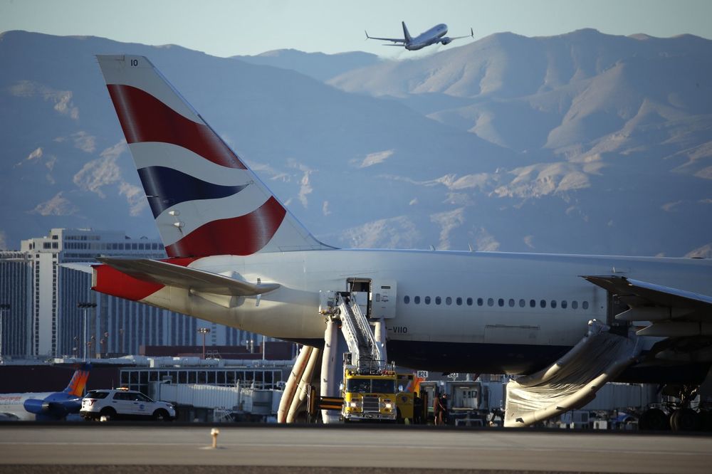 DRAMA NA LETU ISTANBUL-LONDON: Avion Britiš ervejza morao hitno da sleti u Beč!