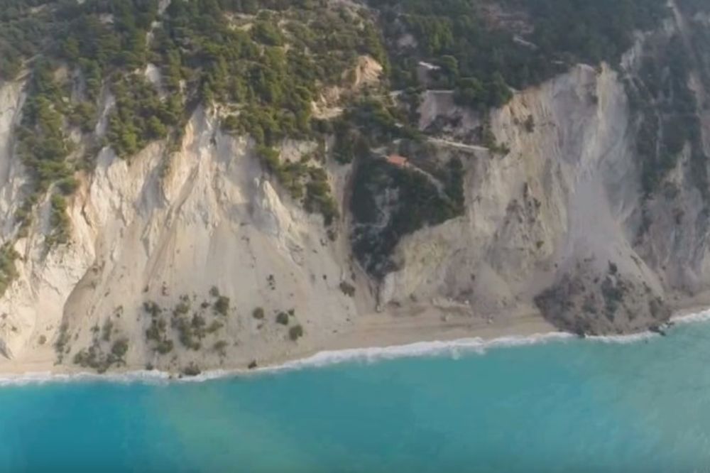 (VIDEO) NESTAO DRAGULJ: Lefkada nema više jednu od najlepših plaža na svetu