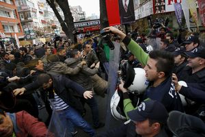 (FOTO) HAOS U TURSKOJ Demonstranti vikali: Tajipe ubico, Tajipe lopove