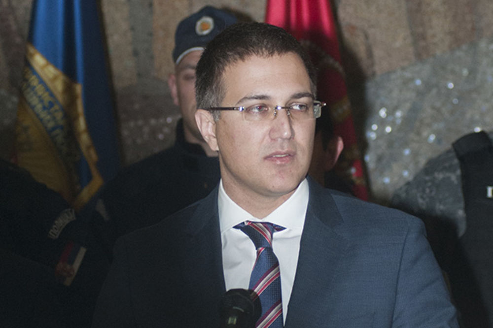 Stefanović: U toku sastanak s premijerom Vučićem