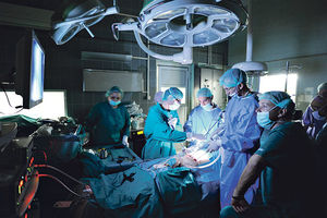 PRVI PUT U BEOGRADU: Operacije uživo na Urološkoj klinici