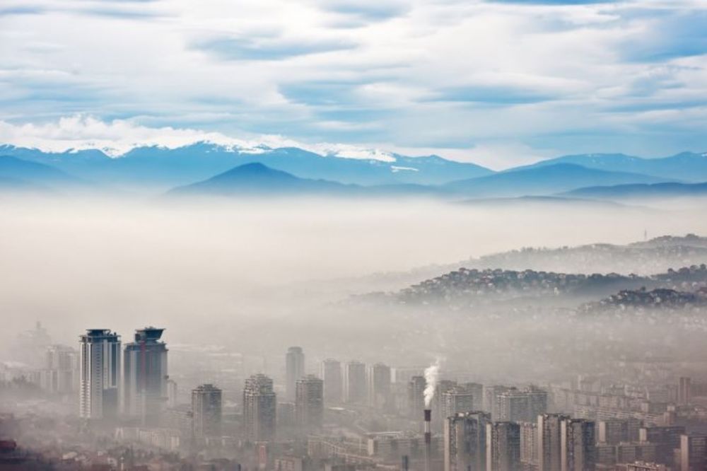 SARAJEVO ZATROVANO: Vazduh opasan po zdravlje građana, bolje je ostati kod kuće!
