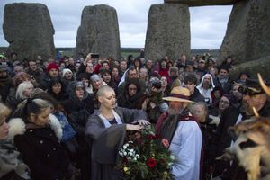 U MRAKU STOUNHENDŽA: Ovako su druidi, pagani i veštice obeležili zimsku krakodnevicu
