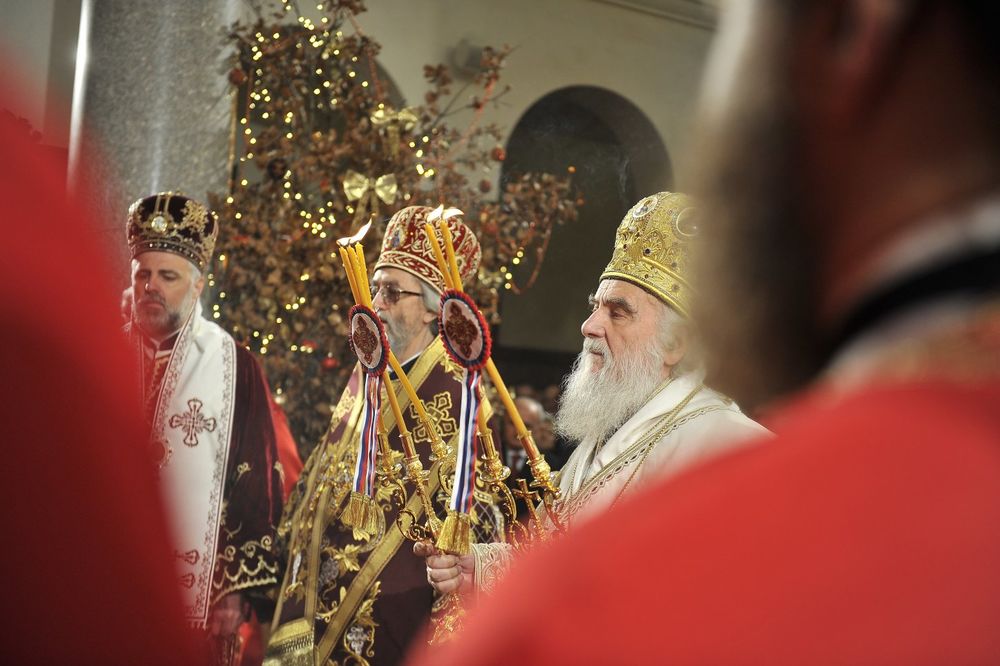 (FOTO) PATRIJARH IRINEJ: Uzalud škrguću zubima, temelj Srpske je istina i pravda Božja!