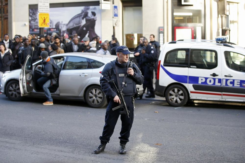 SRBIN IZREŠETAN U PARIZU: Izašao ispred kuće, ubijen sa šest metaka