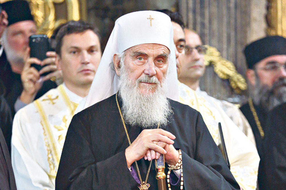 PATRIJARH IRINEJ: Najmanje je moguće da su sveće uzrok požara u srpskoj crkvi