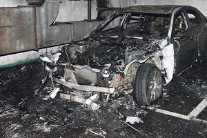 NAPAD: Narko-dileri zapalili automobil inspektora