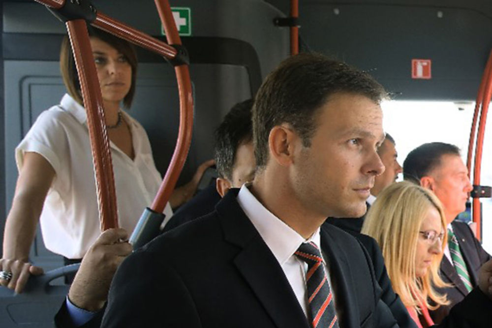 Mali: Beograd naručuje još 50 autobusa