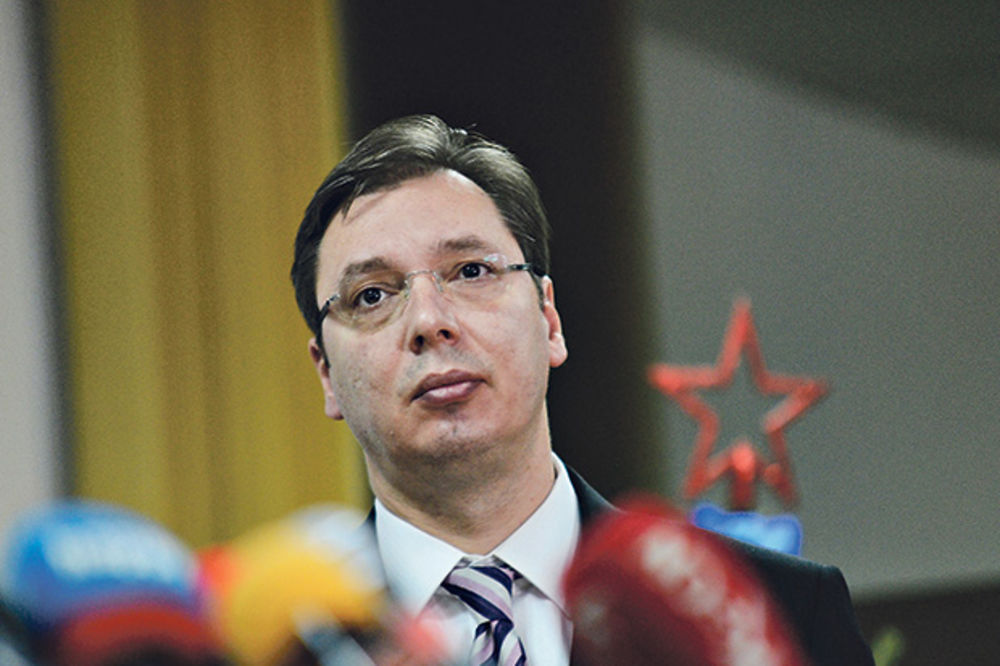 PADA VLADA: Vučić 5. marta podnosi ostavku, izbori 24. aprila?