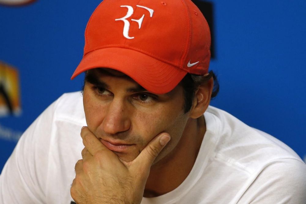 (VIDEO) RODŽER JE MALO NERVOZAN: Federer grickao nokte zbog remija Švajcarske i Rumunije
