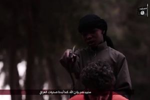 (UZNEMIRUJUĆI VIDEO) NEMA KRAJA ZVERSTVIMA Dečak (10) džihadista odrubio glavu taocu!