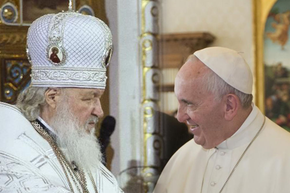 HRIŠĆANI SE UJEDINJUJU: Papa Fanja i patrijarh Kiril potpisali deklaraciju o verskom jedinstvu!