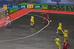(VIDEO) UKRAJINCI SE UZALUD BUNILI: Simićev gol regularan, postignut 0,3 sekunde pre kraja