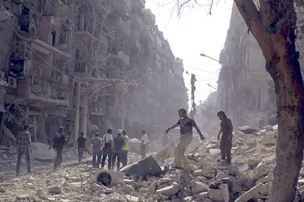 NOVI CRNI BILANS: 280.000 ljudi poginulo za 5 godina rata u Siriji