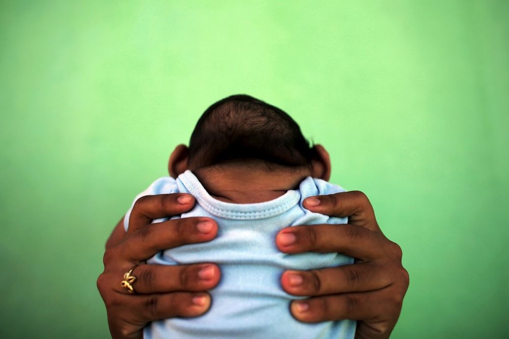 ZIKA VIRUS I U ŠPANIJI: Rođena prva beba sa mikrocefalijom
