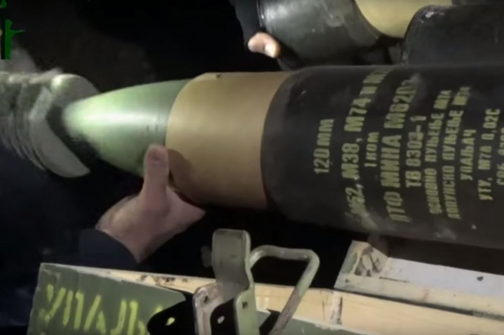 (FOTO, VIDEO) MUDŽAHEDINI SRPSKIM GRANATAMA TUKU ASADA Pogledajte kako džihadisti bombarduju Sirijce