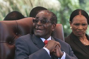 NAJSTARIJI ŠEF DRŽAVE: Mugabe napunio 92 godine, povlačenje najavio posle 100. rođendana!