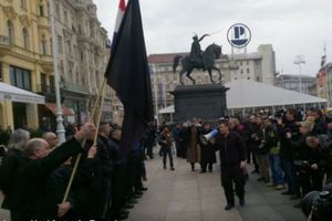 SKANDALOZNO: Crnokošuljaši paradiraju centrom Zagreba!
