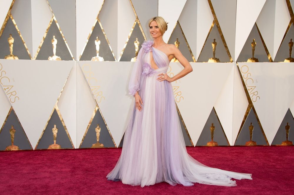 (FOTO) MODNI PROMAŠAJ: Najgore haljine na dodeli Oskara!