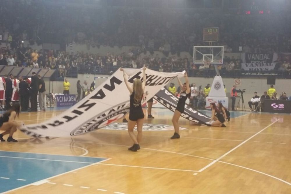 PODSETILI NA OSAMDESETE: Vratimo Partizan u Halu sportova!