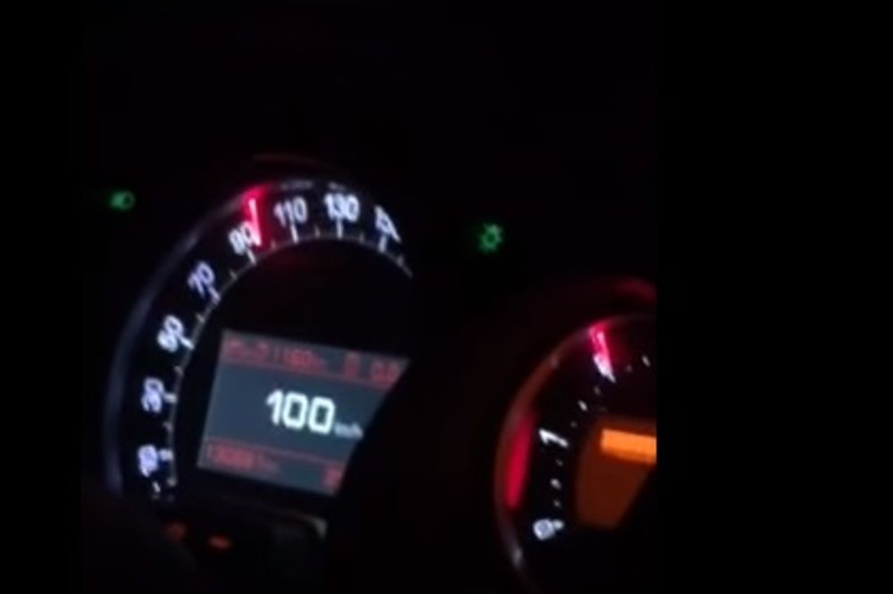 (VIDEO) GRAĐANSKA PATROLA: Kad policajci voze 100 na sat, a ograničenje 60