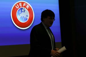 UEFA PODRŽAVA TERORIZAM: Ova poruka stajala je na glavnom ulazu u evropsku kuću fudbala