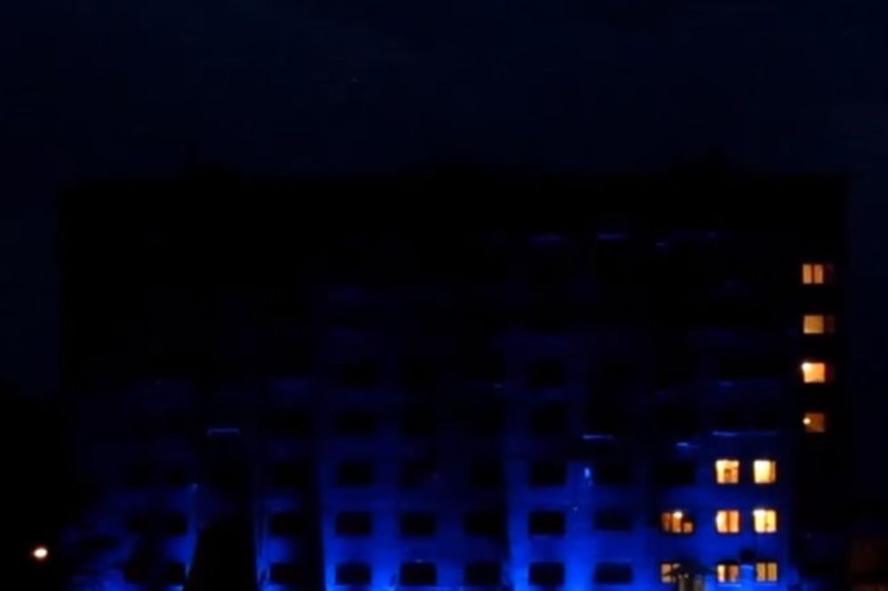 (VIDEO) ODUŠEVILI SVE U PULI: Ovako se igra tetris na zgradi