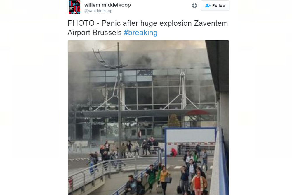 KURIR NA LICU MESTA Pogledajte trenutak kada su teroristi izazvali krvavi pir na aerodromu u Briselu