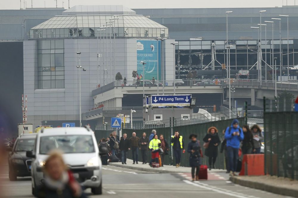 AMBASADOR AĆIMOVIĆ POTVRDIO: Četiri državljanina BiH čekaju evakuaciju sa aerodroma u Briselu!