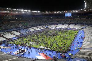 PRVI PUT POSLE BOMBAŠKOG NAPADA: Francuzi i Rusi u Parizu igraće meč pun emocija
