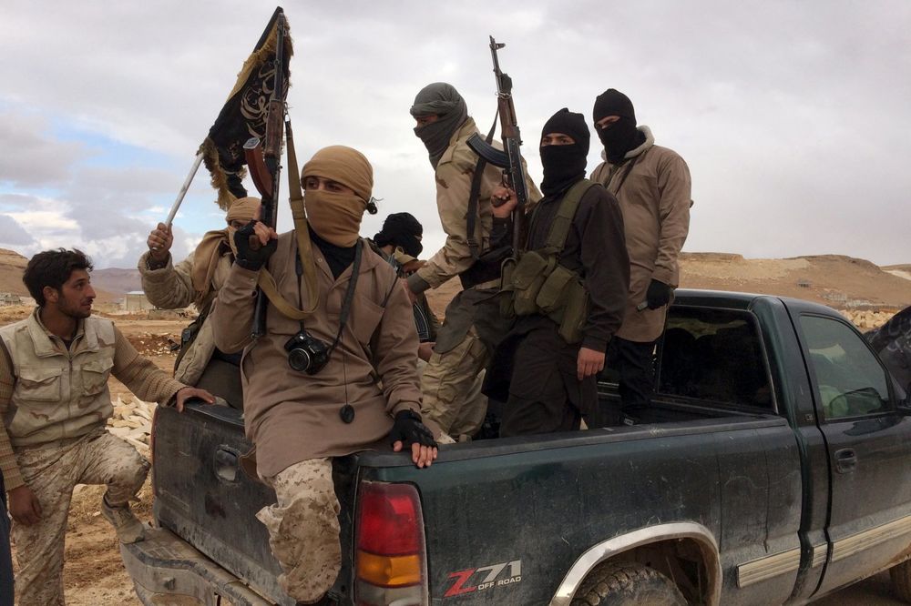 AL KAIDA UDARILA NA ISLAMSKU DRŽAVU: Džihadisti se potamanili u borbama blizu Damaska