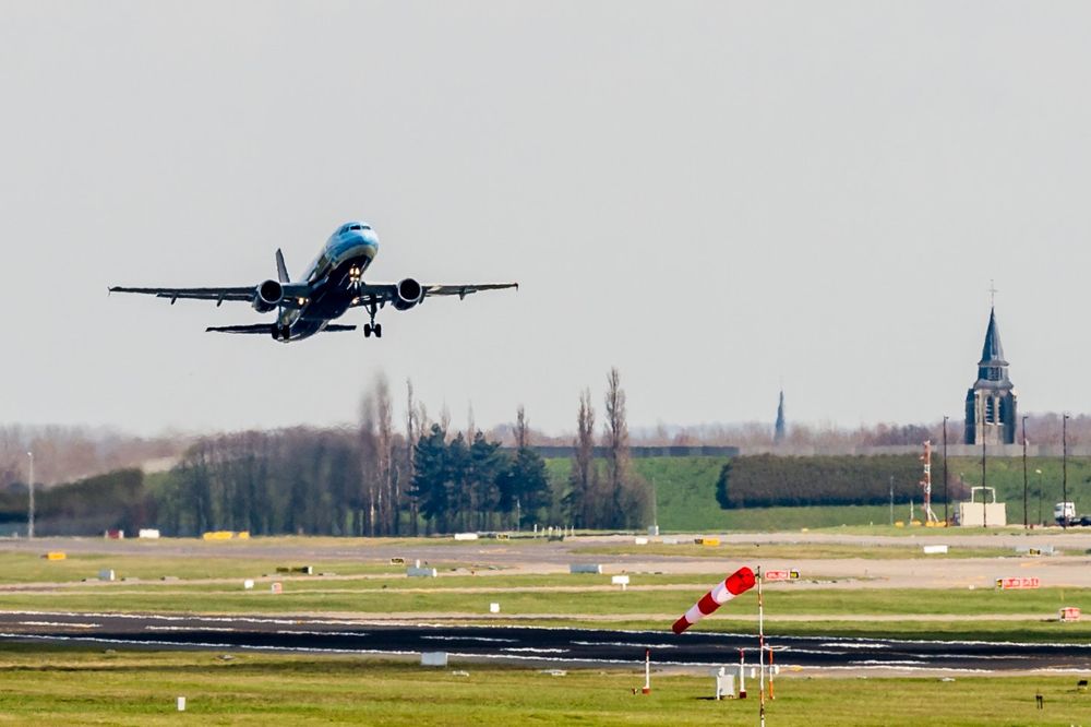 DRAMA NA BRISELSKOM AERODROMU: Nakon pretnje bombom, dva aviona bezbedno sletela