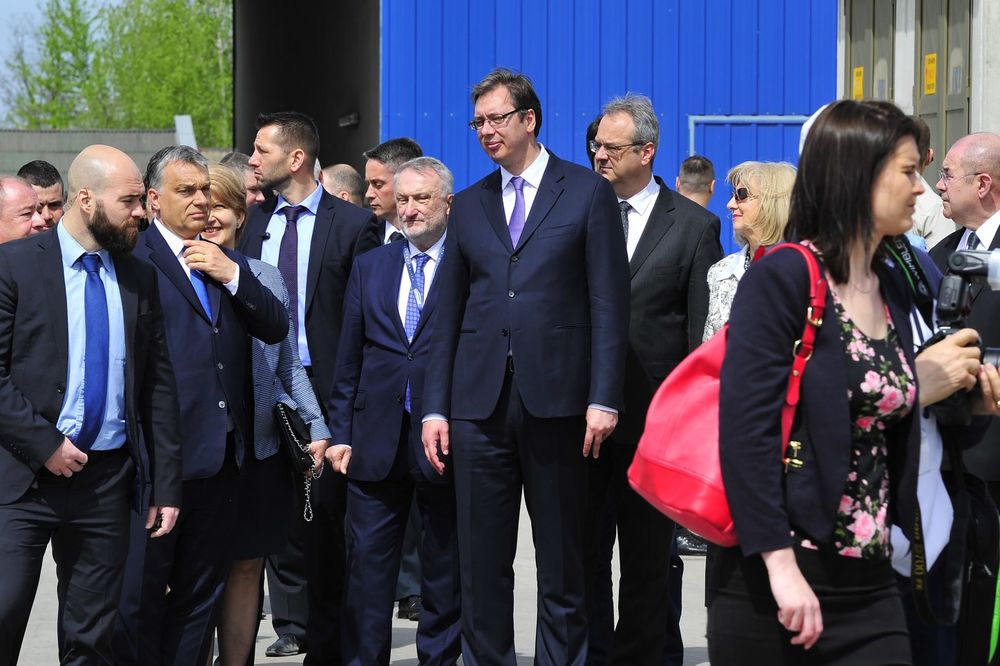 SUSRET DVOJICE PREMIJERA: Vučić i Orban obišli fabriku Masterplast u Subotici