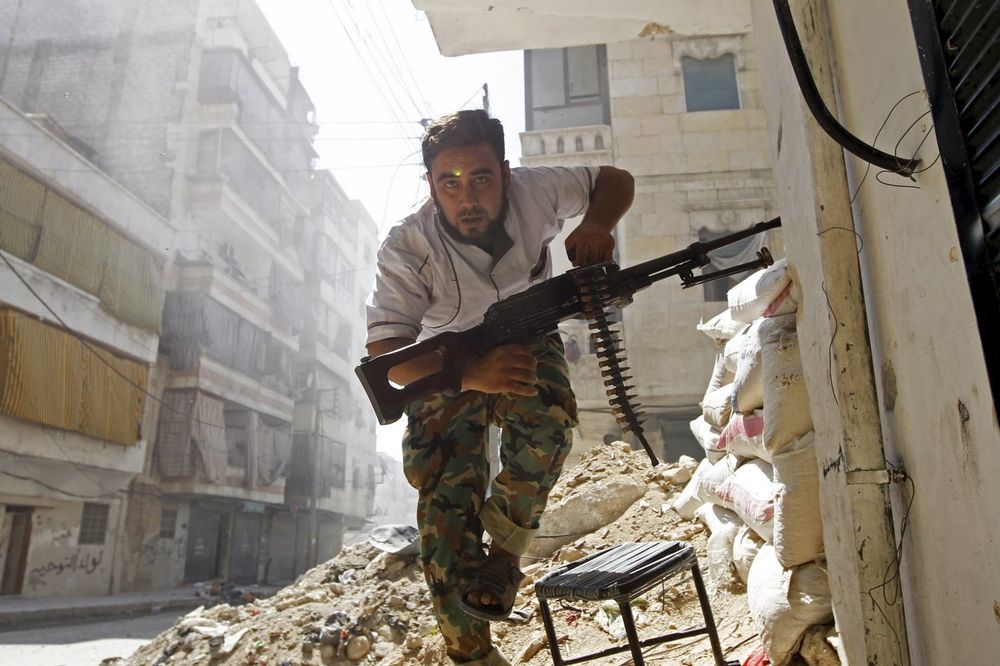 POSLEDNJI ULTIMATUM ASADOVE VOJSKE POBUNJENICIMA: Napustite sami Alep ili vas čeka sigurna smrt