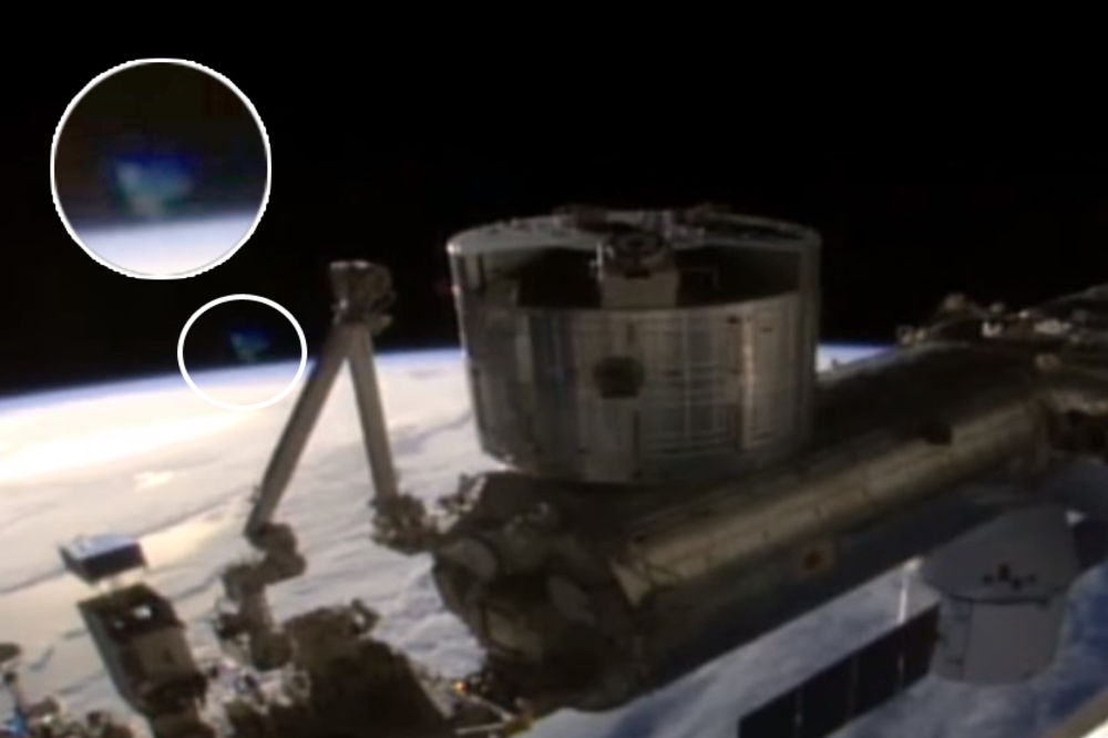 (FOTO) NASA KRIJE NLO: Šta je ovaj objekat snimljen sa Međunarodne svemirske stanice?
