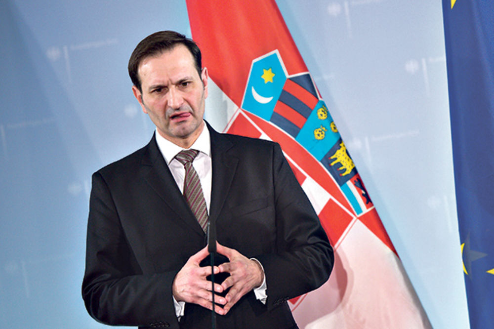 HRVATI NE PRESTAJU SA PRETNJAMA Kovač: Srbija nikada neće ući u EU