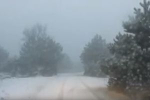 (VIDEO) NIŠTA OD PROLEĆA: Sneg pao i na Jadranu, zabelela se ostrva