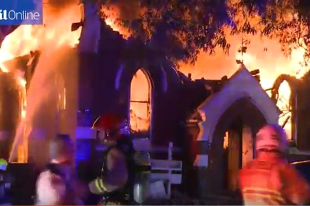 (VIDEO) JOŠ JEDNA SVETINJA IZGORELA NA VASKRS: Požar progutao pravoslavnu crkvu u Sidneju