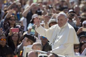 (VIDEO) ZASLUGE ZA EVROPU: Papa Franja dobitnik Karlove nagrade
